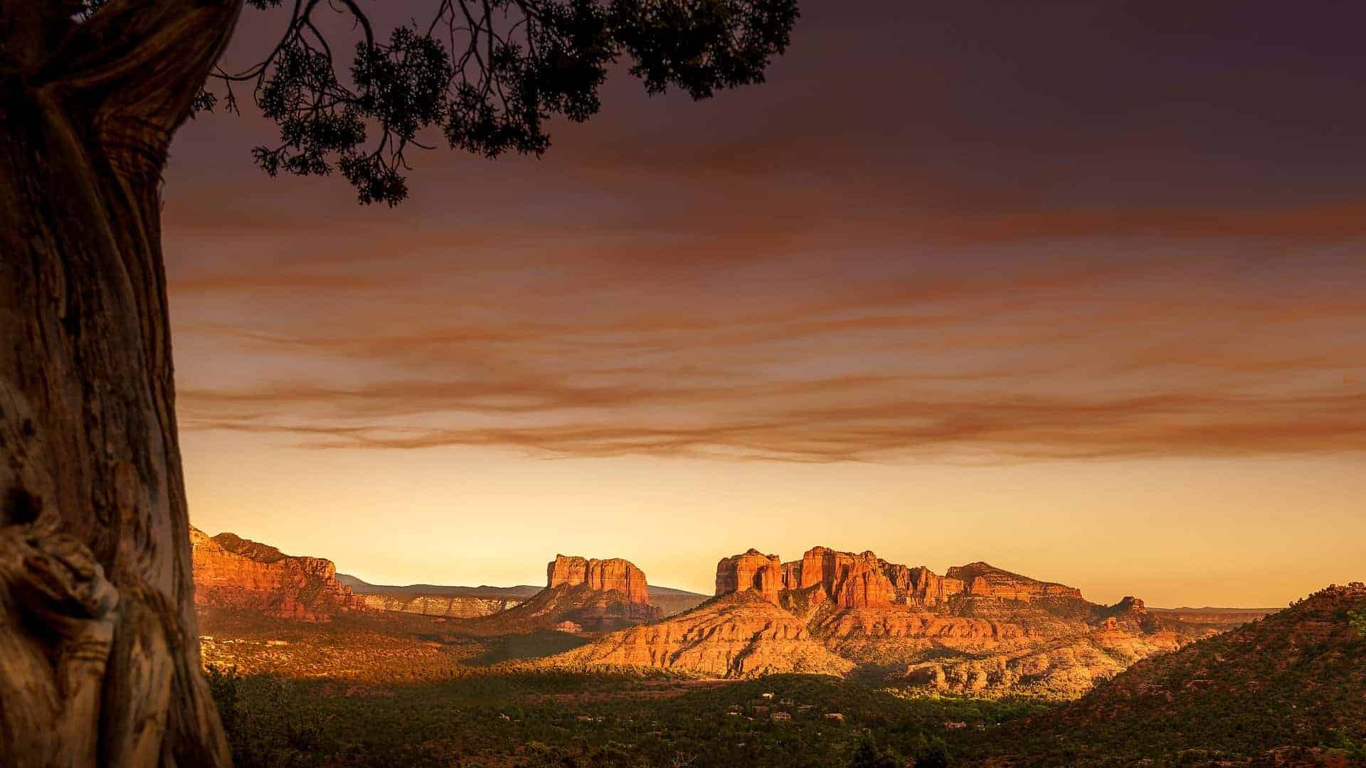 Hikes in Arizona breathtaking landscape