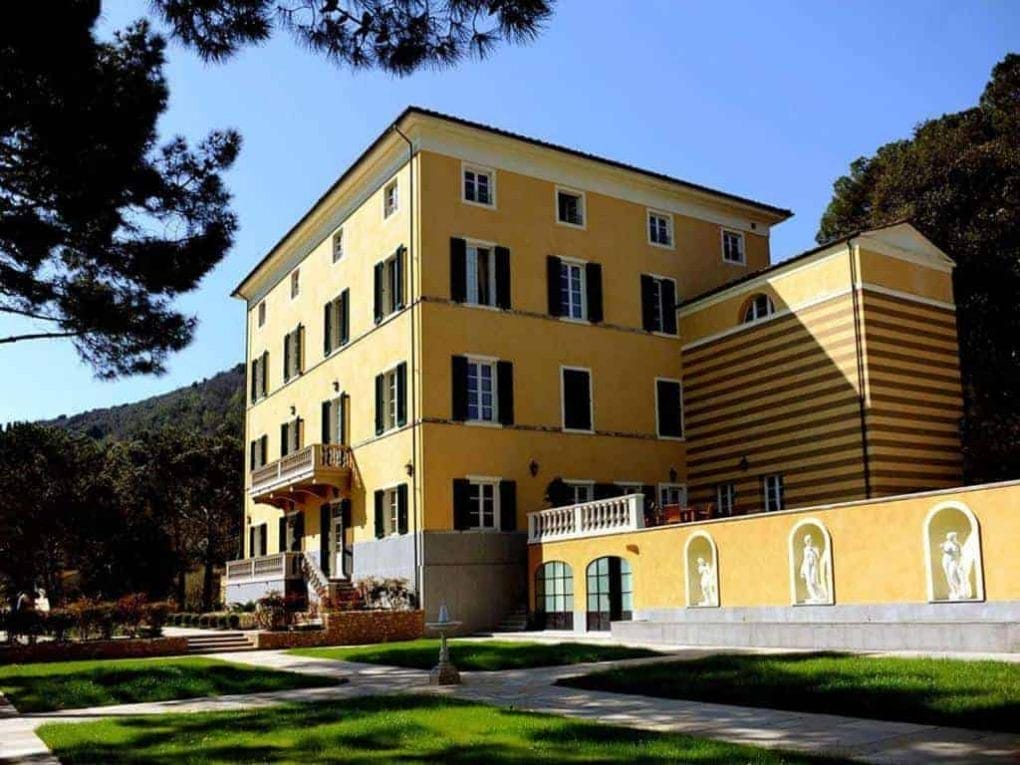 where to stay in Tuscany
